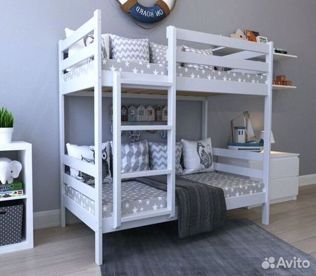 Двухярусная кровать