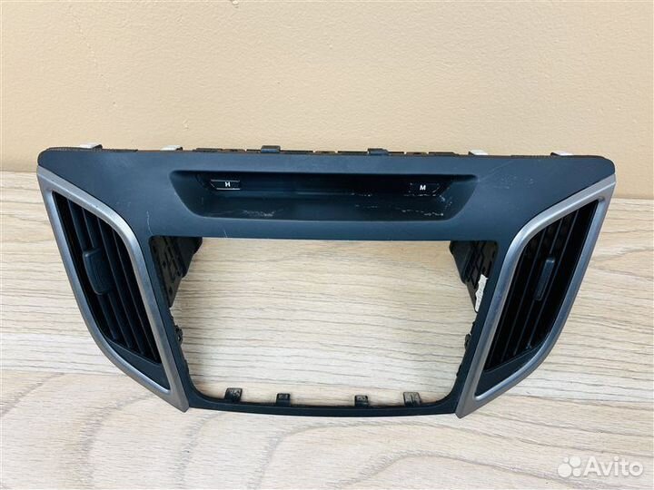 Рамка магнитолы Hyundai Creta 2016-2020