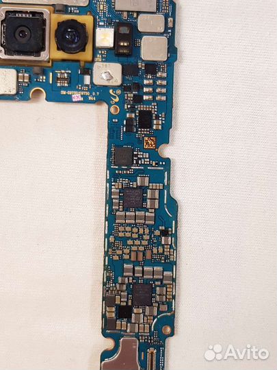 Samsung S10 G973O на запчасти