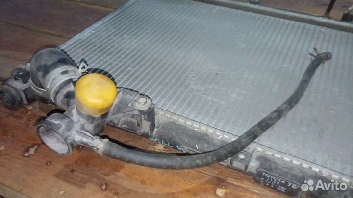 Радиатор охлаждения тайота