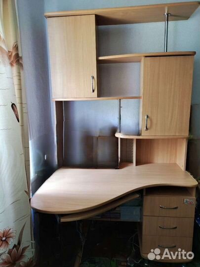 Компьютерный стол бу с доставкой по городу