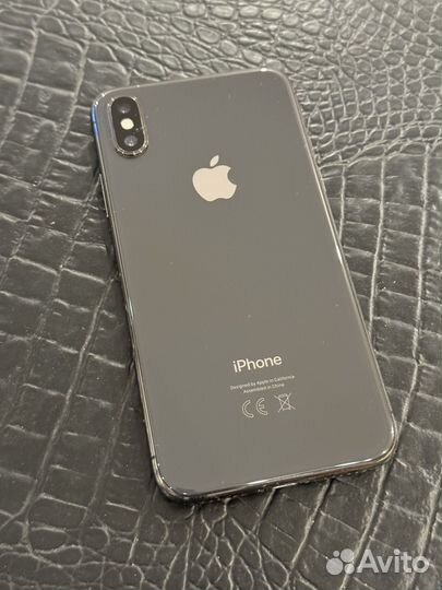 iPhone X, 256 ГБ