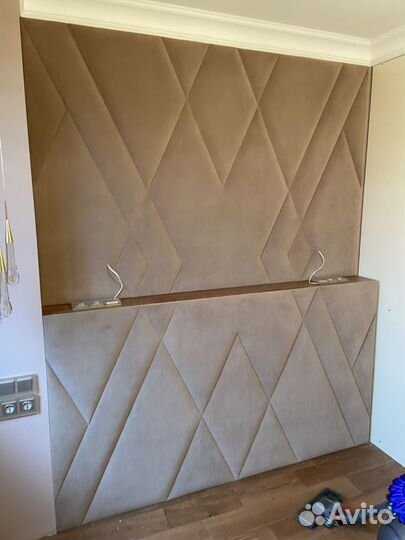 Мягкие стеновые панели и кровать