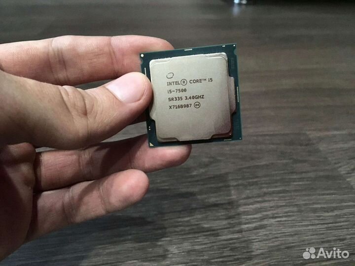 Процессор Intel Core i5 7500