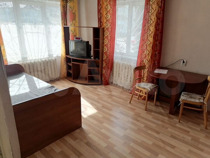 1-к. квартира, 46 м², 1/4 эт.