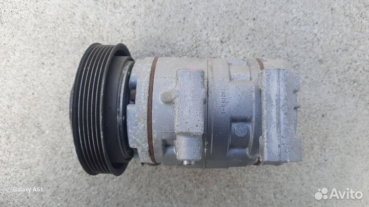 Компрессор кондиционера Mazda 6 gh