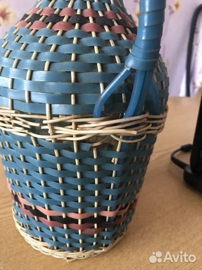 Бутылка в оплётке