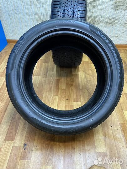 Pirelli Winter Sottozero 3 275/40 R19