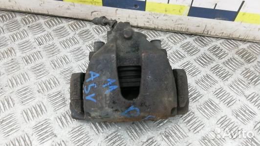 Суппорт тормозной передний правый ford focus 3 (AS