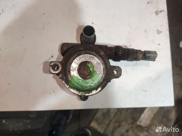Насос гура VW Golf IV Octavia A4 Passat B5 A4B5