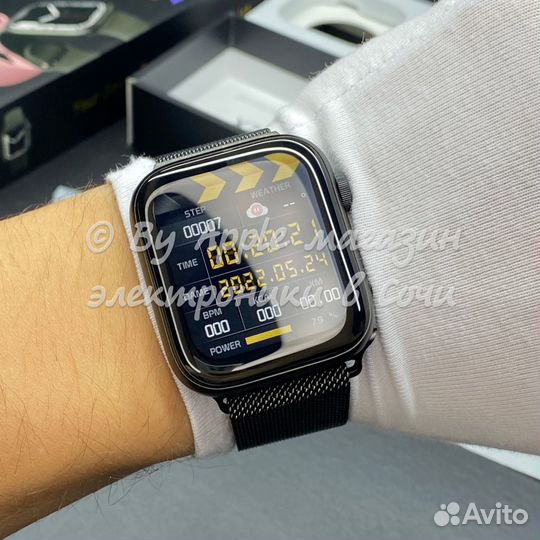 Apple Watch 8 (black, milan)