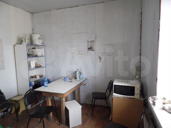 Склад, 2465 м²