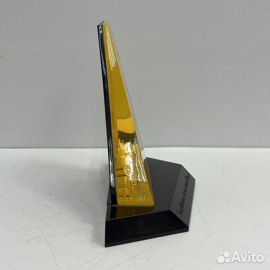 Статуэтка стелла первому космонавту сувенир