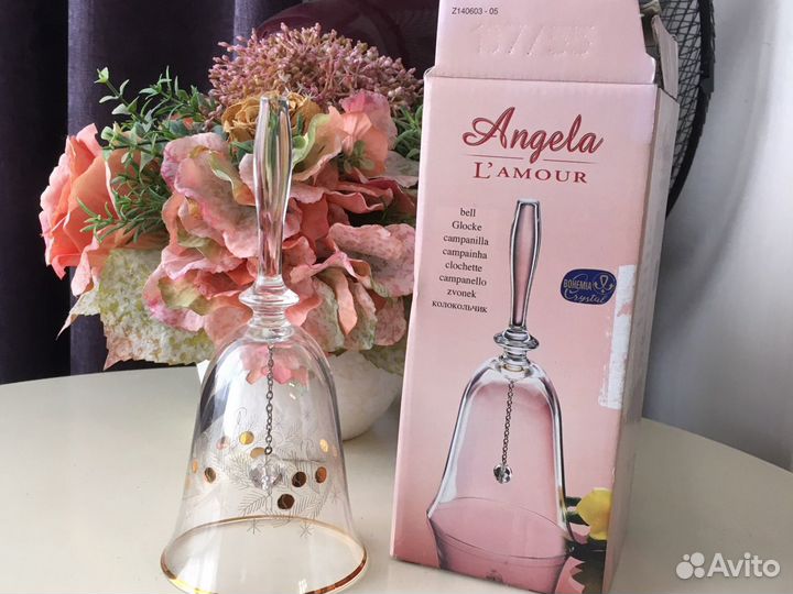 Продается хрустальный колокольчик новогодний Богем