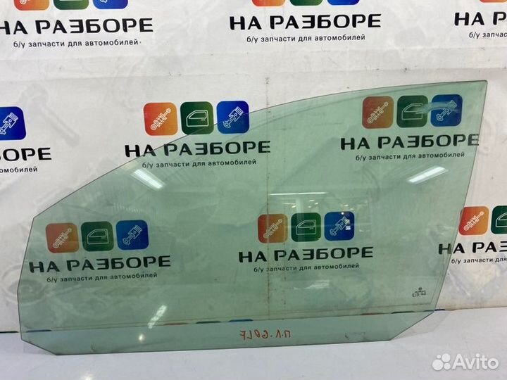 Стекло двери переднее левое Volkswagen Golf MK5