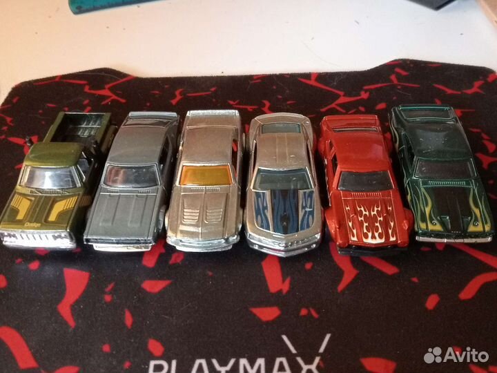 Машинки hot wheels