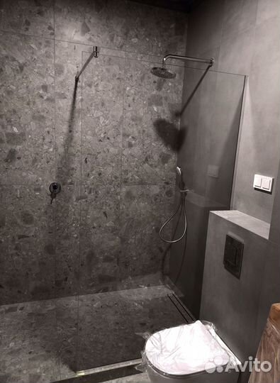 Душевая кабина из стекла