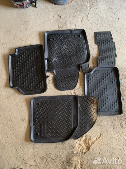 Автомобильные коврики