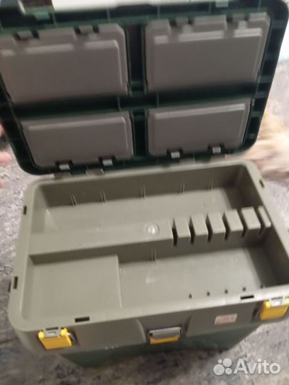 Зимний рыболовный ящик