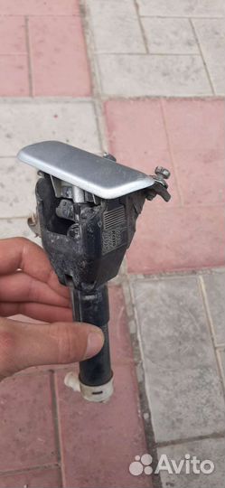 Форсунка омывателя фар Toyota Rav 4