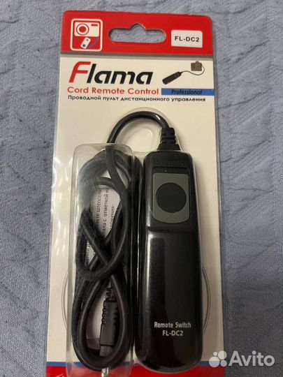 Зеркальный фотоаппарат Nikon D3100 Starter kit