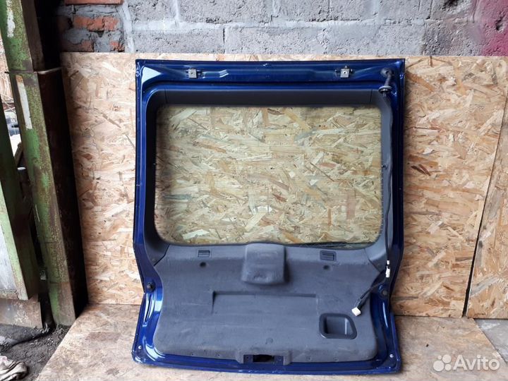 Дверь багажника со стеклом Opel Vectra C 2002-2008