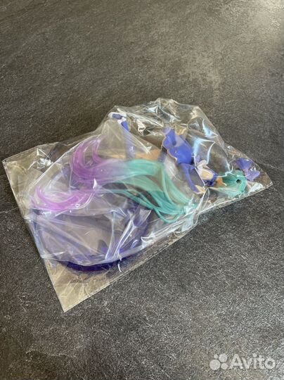 Аниме фигурка хатсуне мику