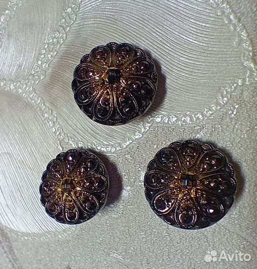Пуговицы