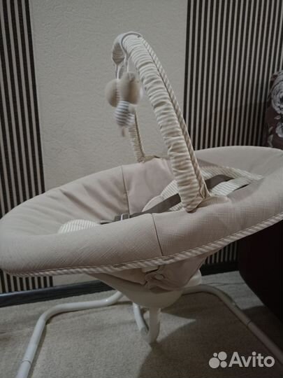 Детские электронные качели graco