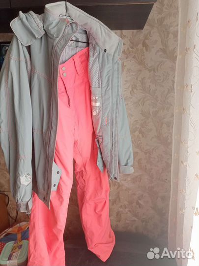 Горнолыжный костюм женский