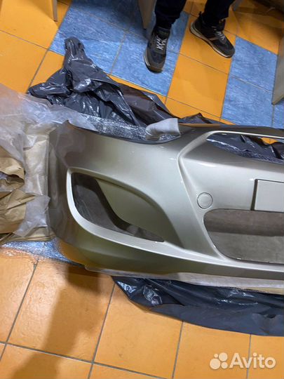 Бампер передний Hyundai Solaris Бежевый 11-14г