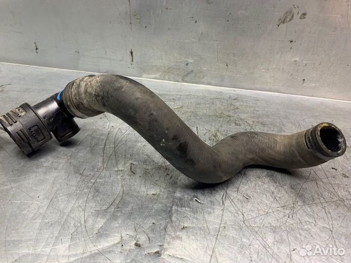 Патрубок радиатора Volkswagen Touareg 2002-2010