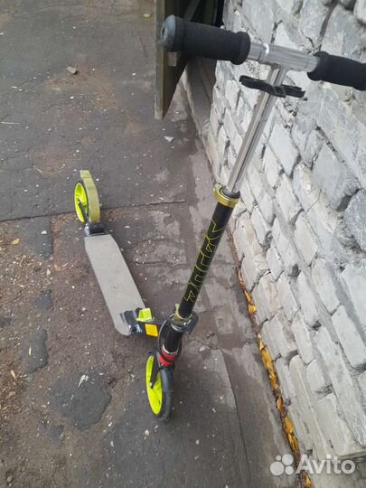 Самокат roces 200