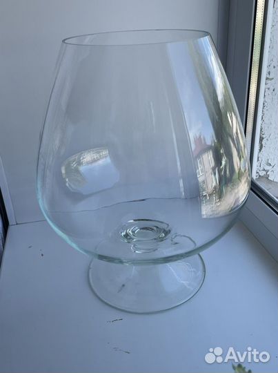 Ваза в виде бокала