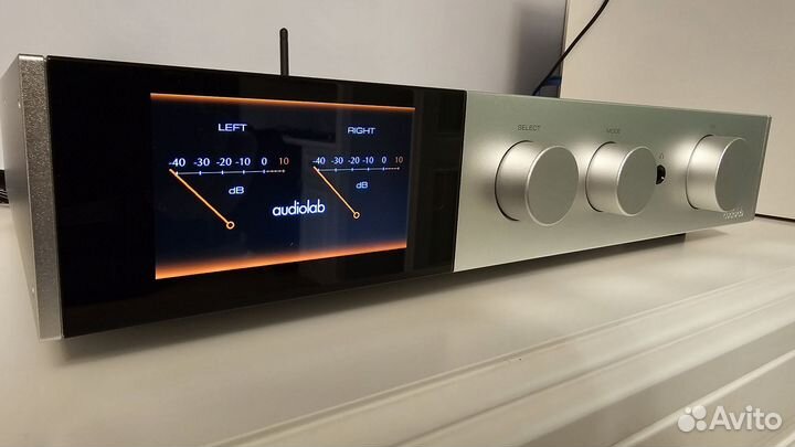 Интегральный стерео усилитель