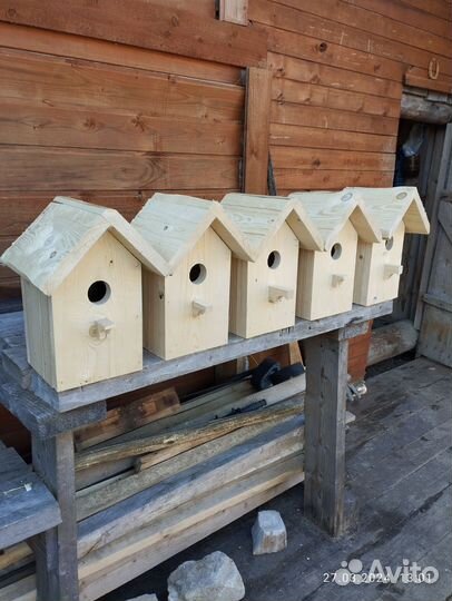 Скворечник. домик для птиц. Бар