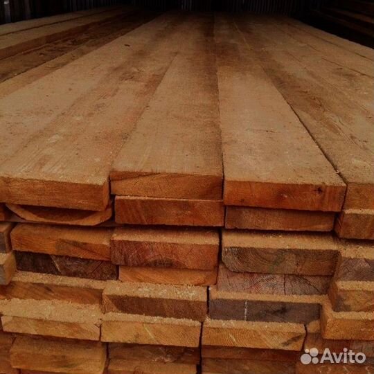Доставка досок из лиственницы 100x100 мм