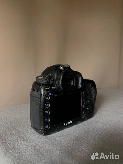 Canon 5D Mark iii body