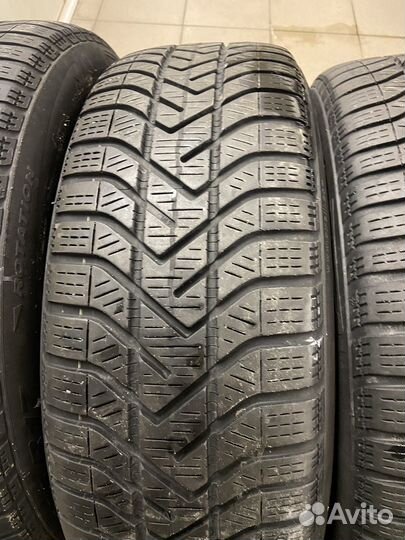 Pirelli Winter 210 SnowControl Serie III 195/55 R17 92H