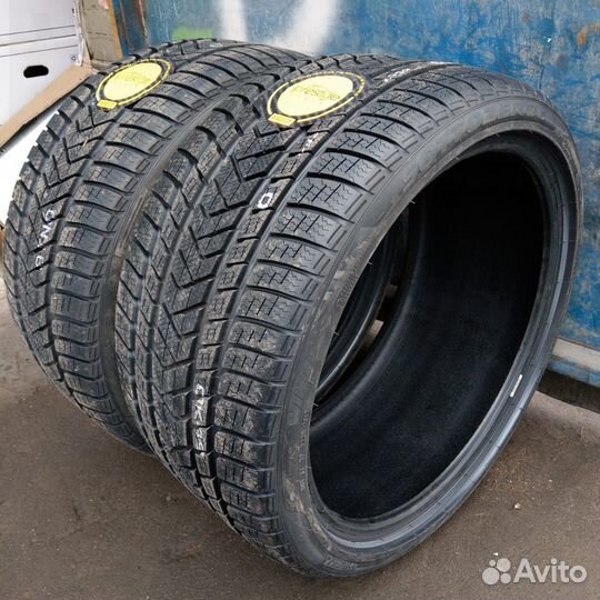 Pirelli Scorpion Winter 285/40 R22 и 325/35 R22 114W