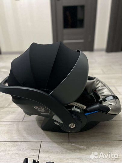 Автолюлька mima izi Go