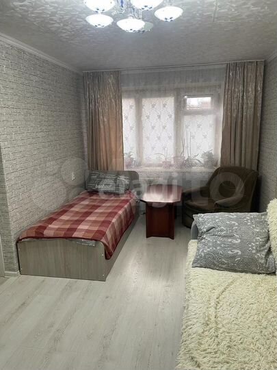 2-к. квартира, 52 м², 1/5 эт.