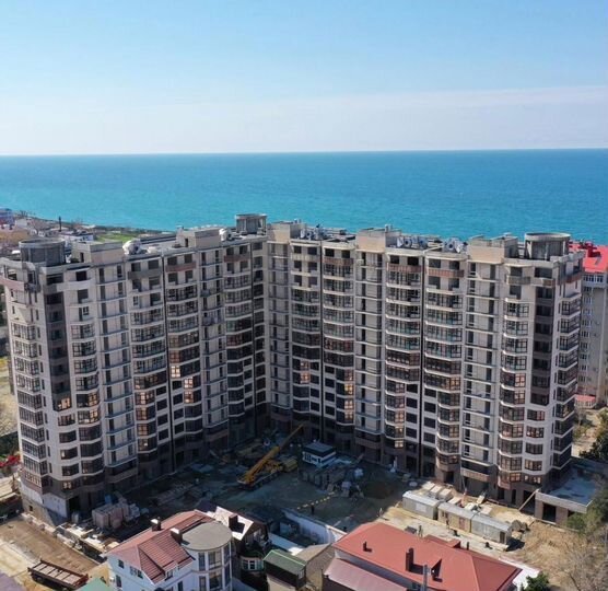 2-к. квартира, 84,4 м², 2/14 эт.