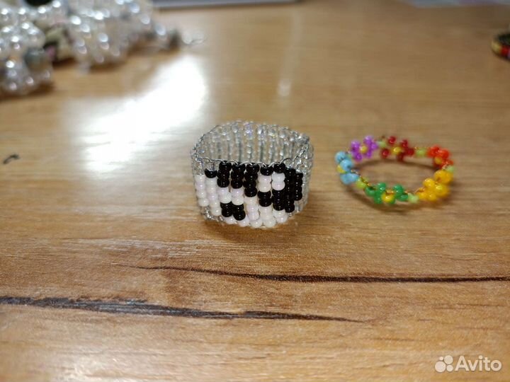 Кольцо из бисера