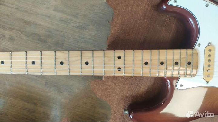 Электрогитара el Maya stratocaster