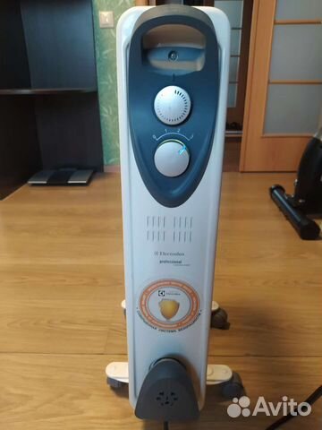 Масляный обогреватель Электролюкс