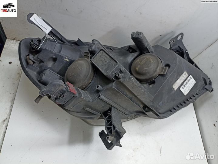 Фара левая, Opel Zafira B 2005