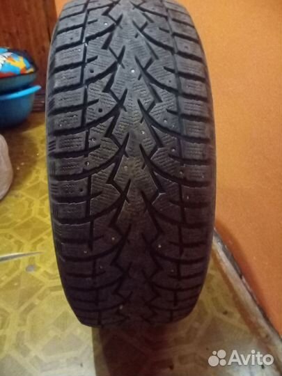 Akuret HF188 255/65 R17 114B