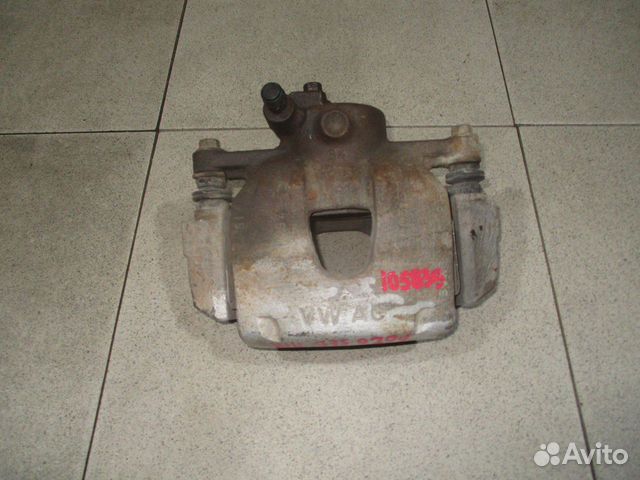 Суппорт передний правый VW Polo Sedan