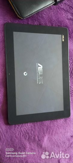 Планшет asus TF 300 TG + клавиатура + чехол